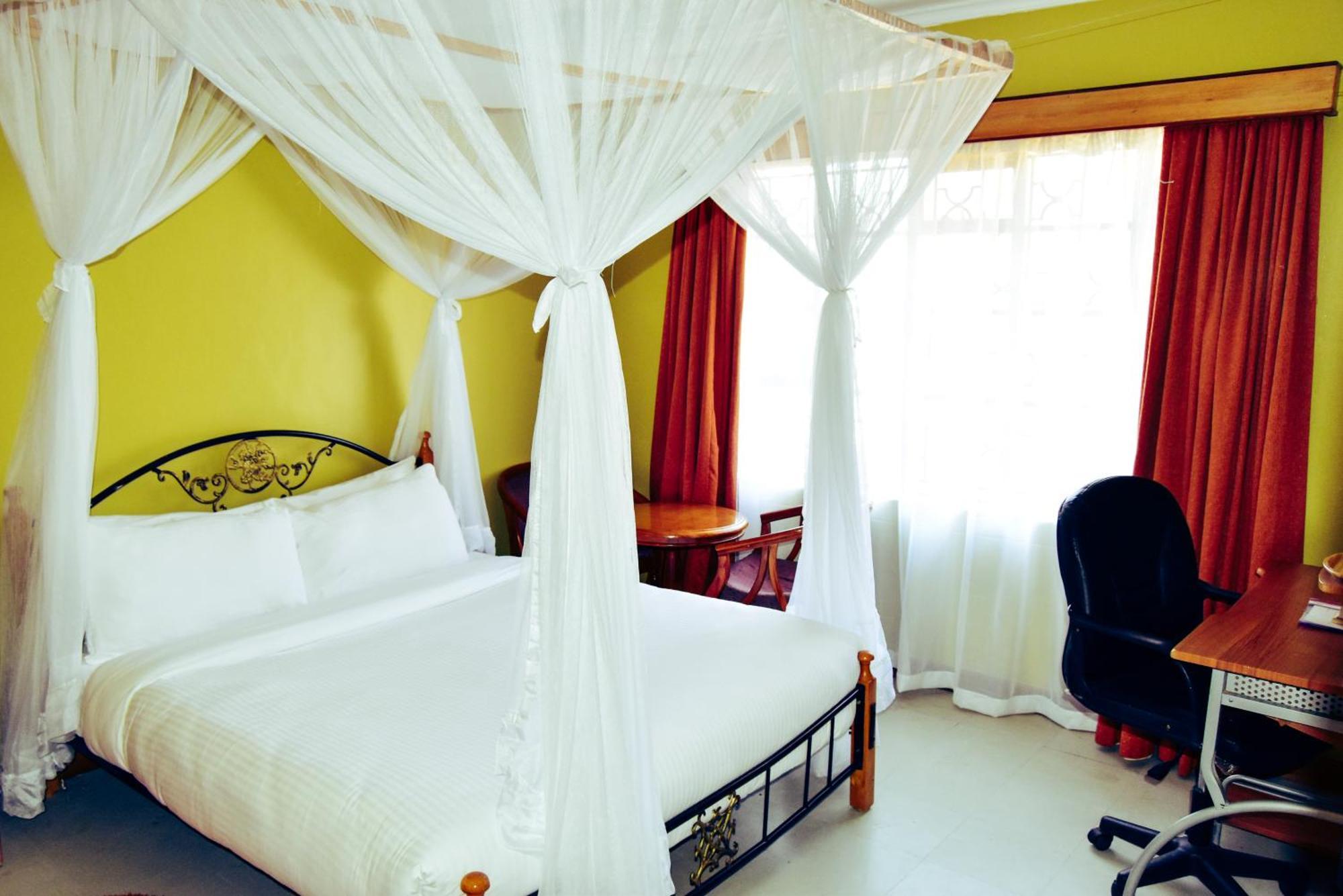 Wagon Wheel Hotel Eldoret Ngoại thất bức ảnh