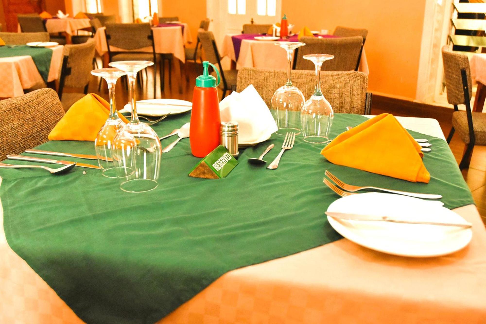 Wagon Wheel Hotel Eldoret Ngoại thất bức ảnh