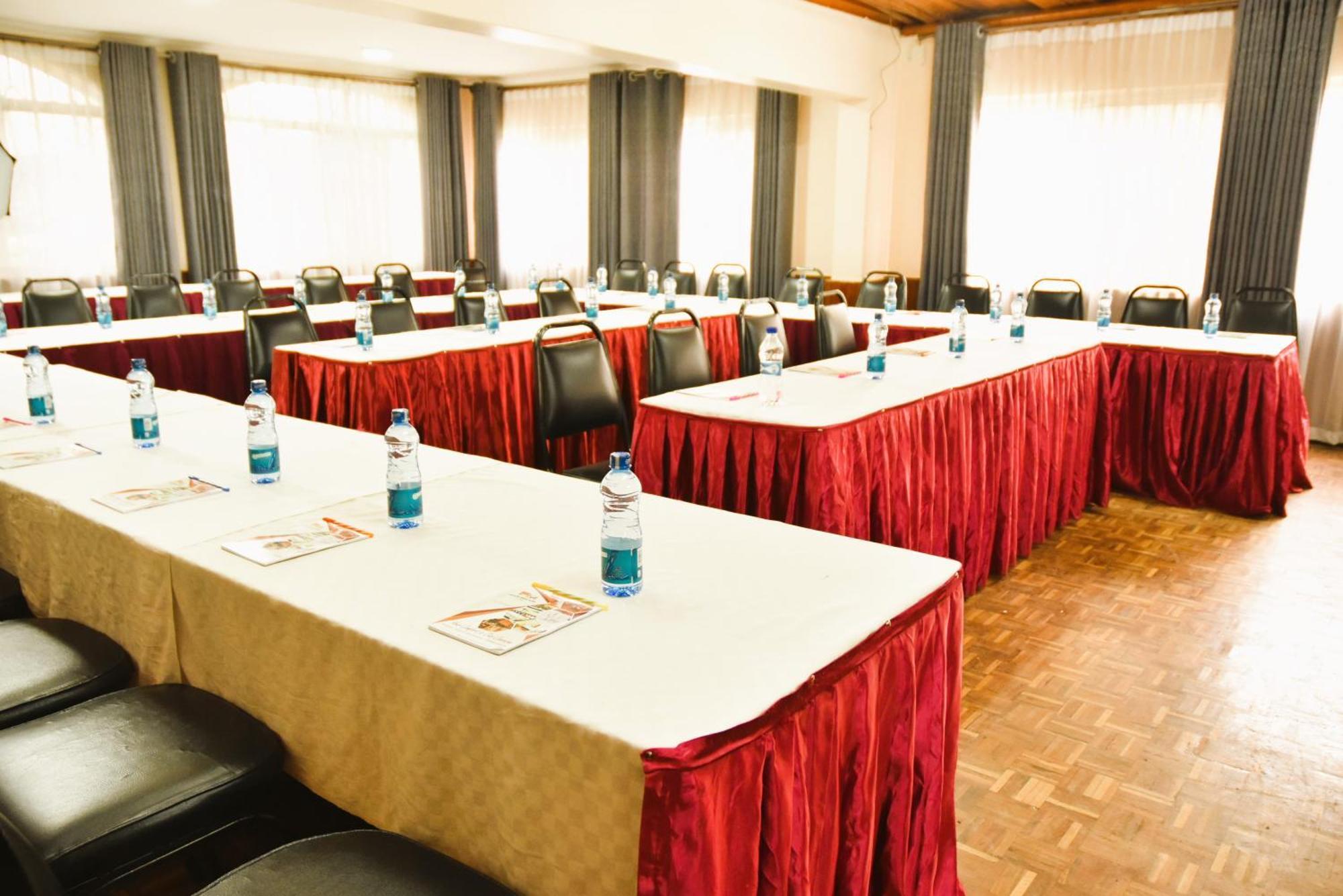 Wagon Wheel Hotel Eldoret Ngoại thất bức ảnh